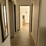 T3 A 50 M De La Apartament *